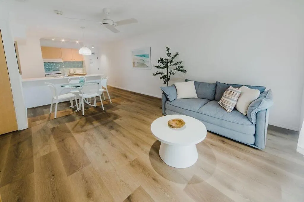 Coastal Haven In Broadbeach Gold Coast Australia