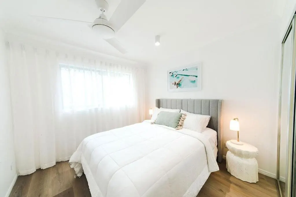 Coastal Haven In Broadbeach Gold Coast Apartment
